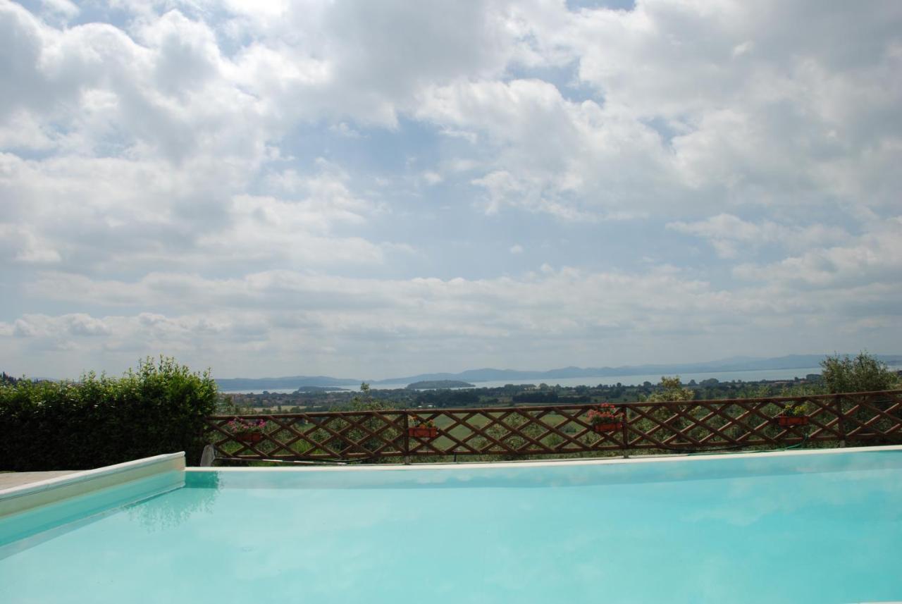 Borgo Sanguineto Apartamento Tuoro sul Trasimeno Exterior foto